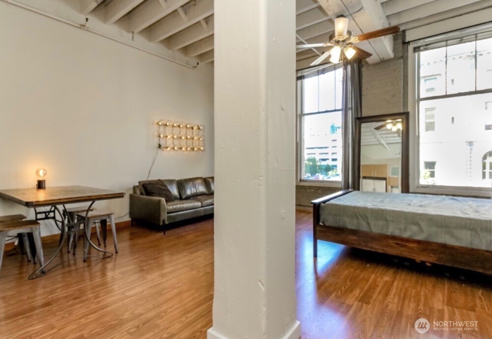 1120 Cliff Street 211