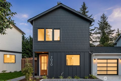 Photo of 7020 127th Avenue NE, Kirkland, WA 98033 (MLS # 2429435)
