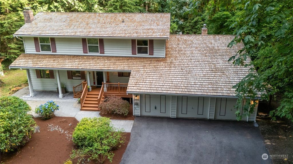 Photo of 17216 197th Avenue NE, Woodinville, WA 98077 (MLS # 2272073)