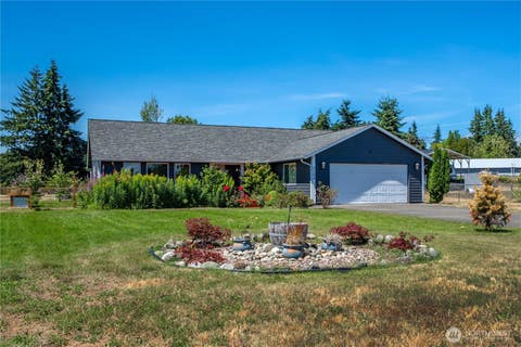Photo of 9200 Applegate Loop SW, Rochester, WA 98579 (MLS # 2552740)