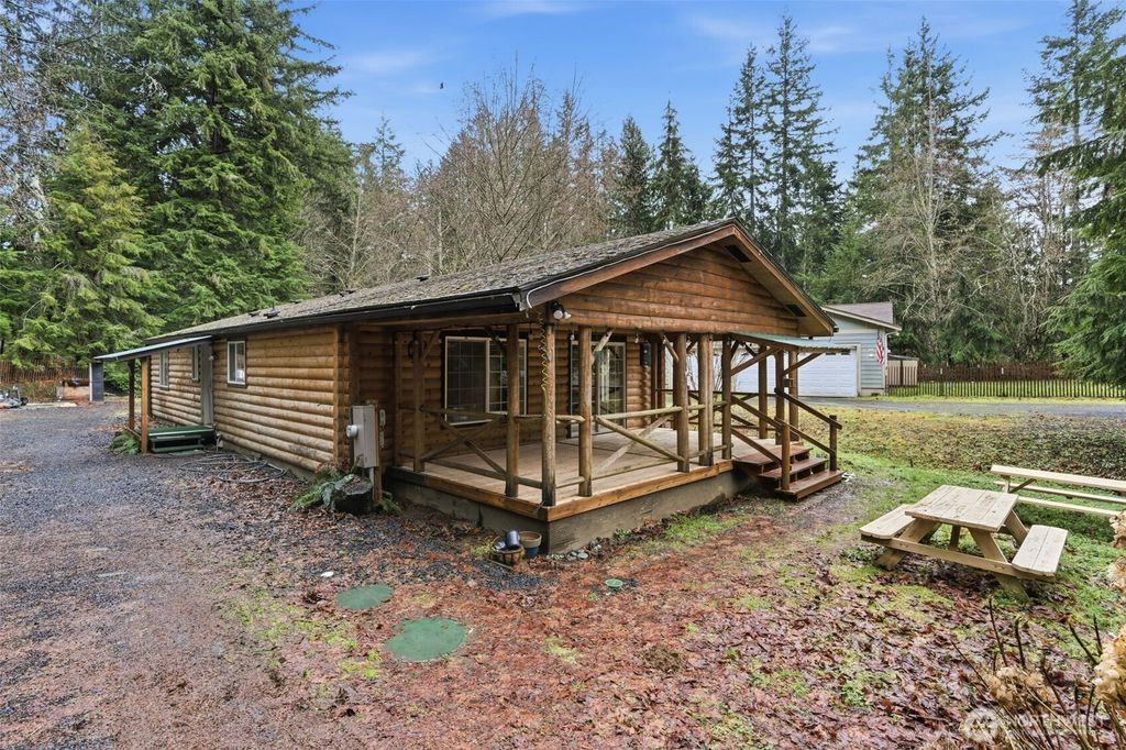 Photo of 101 N Duckabush Drive N, Hoodsport, WA 98548 (MLS # 2517104)