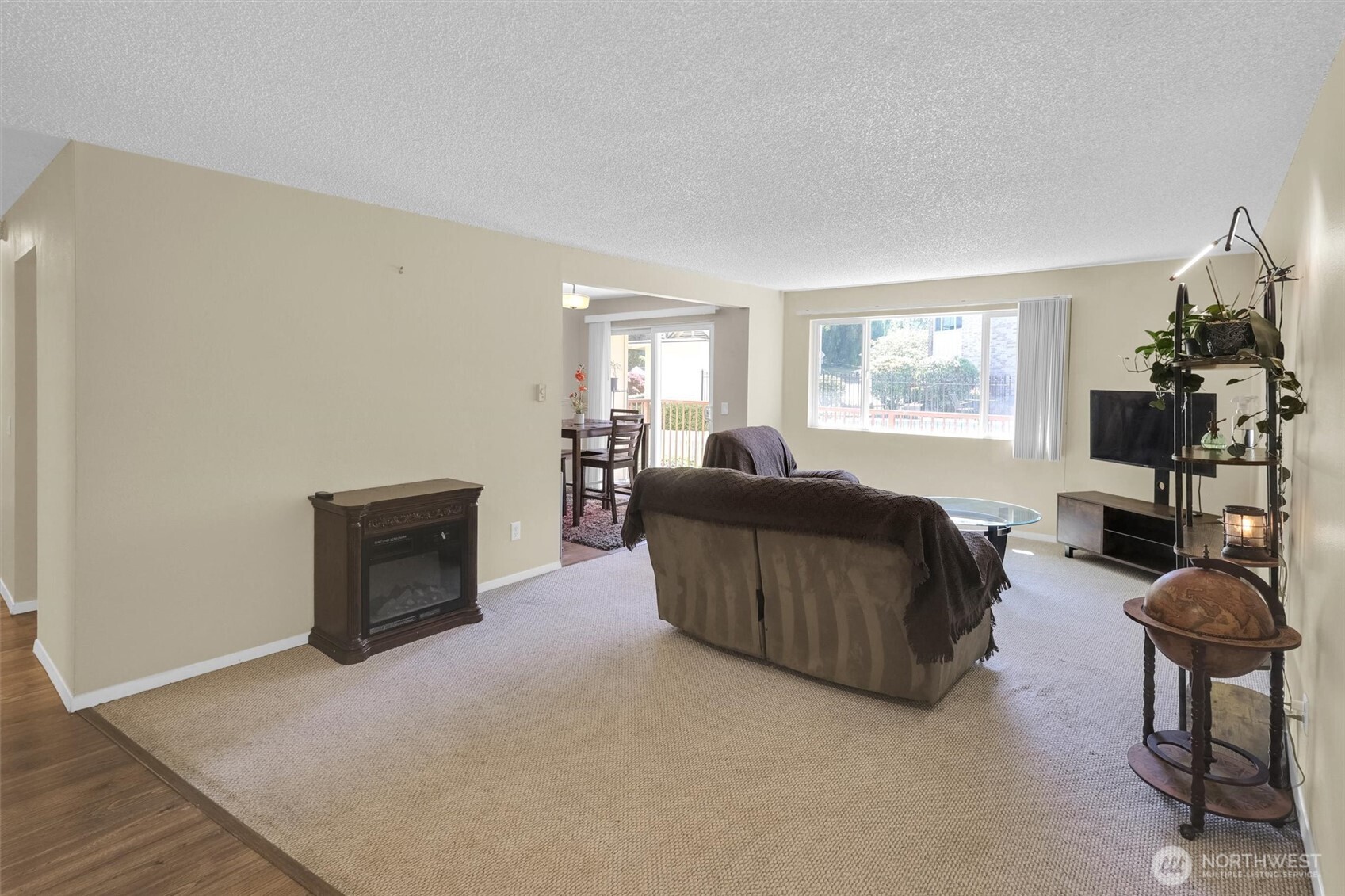 330 Elm Street 201