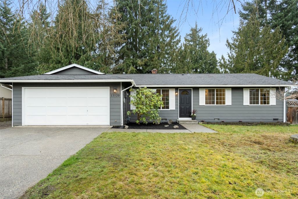 Photo of 13520 51st Drive SE, Everett, WA 98208 (MLS # 2482258)