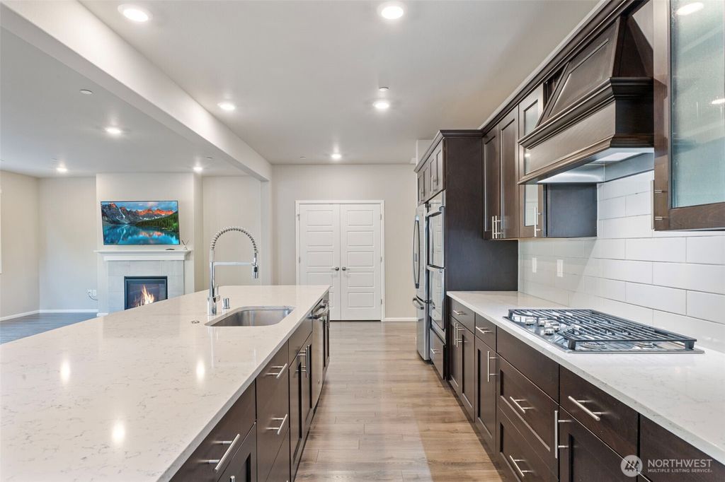 Photo of 14126 SE 240th Place, Kent, WA 98042 (MLS # 2445704)