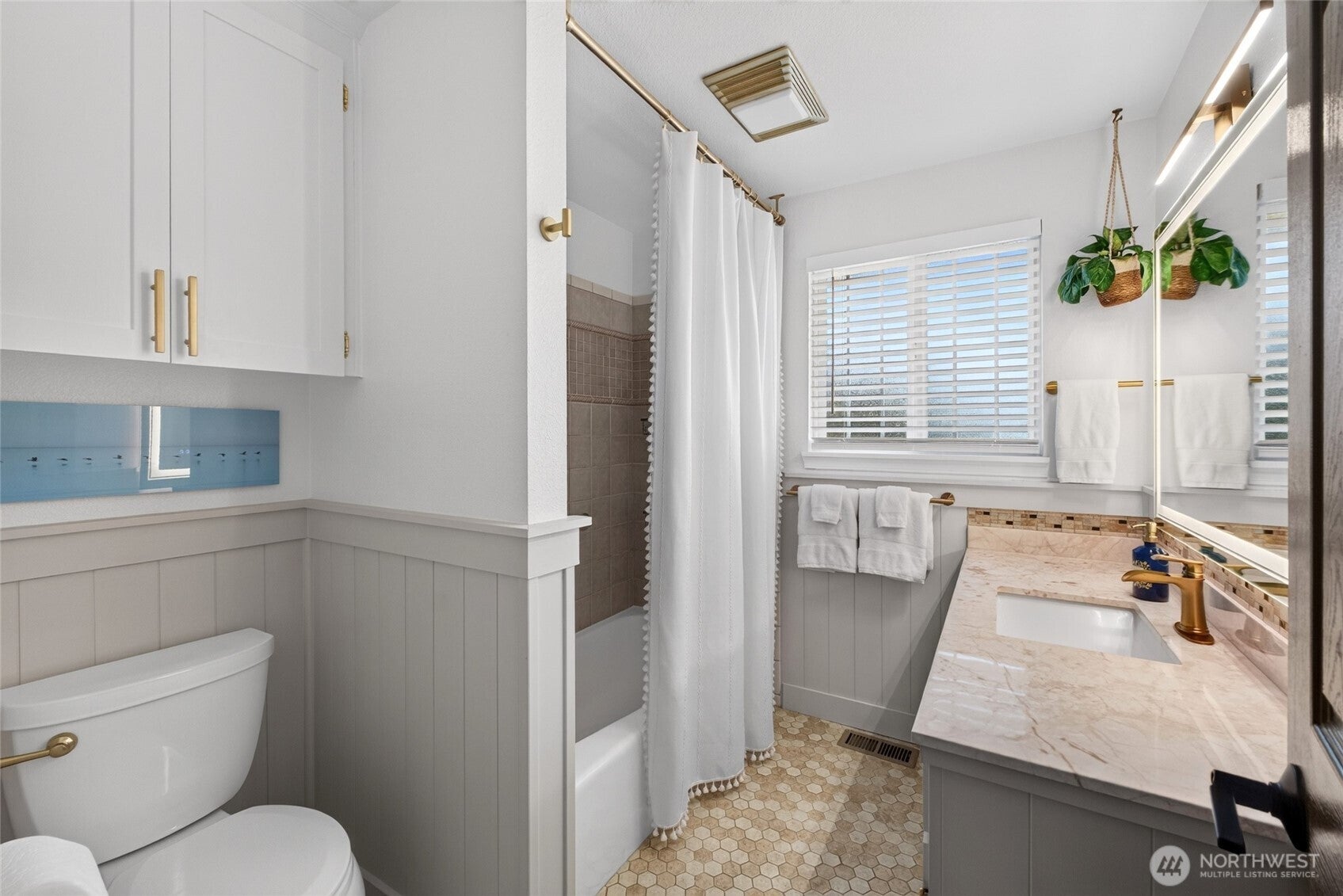 3110 15th Street Pl SW
