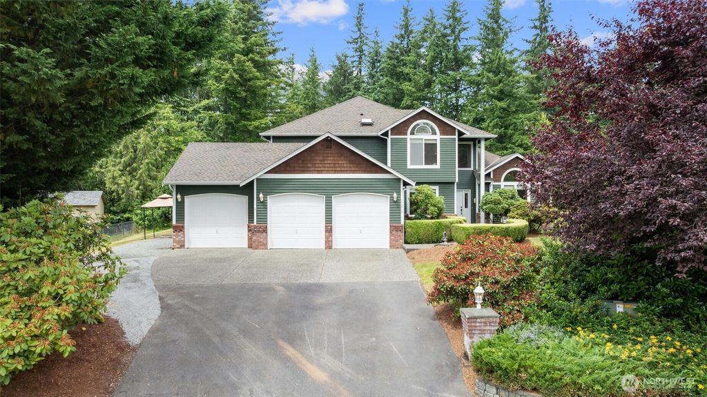 Photo of 11814 251st Avenue SE, Monroe, WA 98272 (MLS # 2398909)