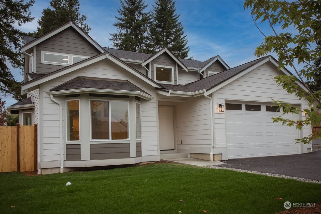 Photo of 14040 SE 200th Street, Kent, WA 98042 (MLS # 2150875)