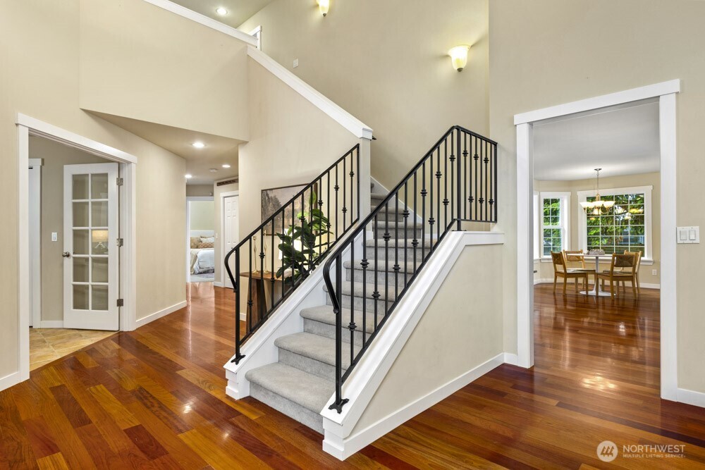 7809 37th Street W