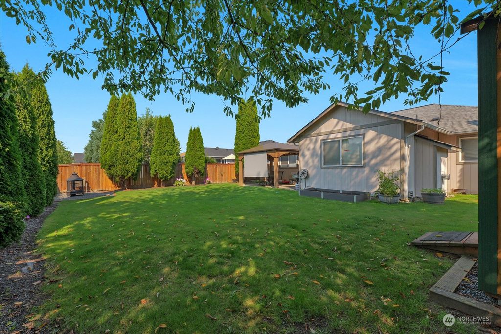 Photo of 13820 53rd Avenue NE, Marysville, WA 98271 (MLS # 2289294)