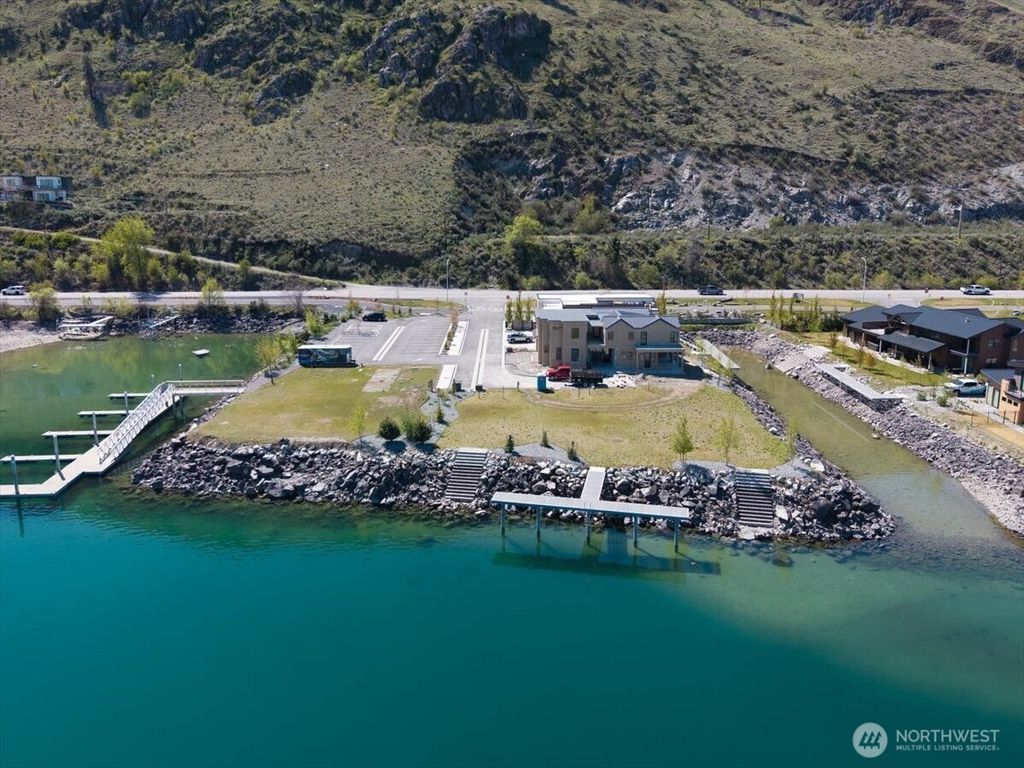 Photo of 104 Bass Lane, Chelan, WA 98816 (MLS # 2506680)