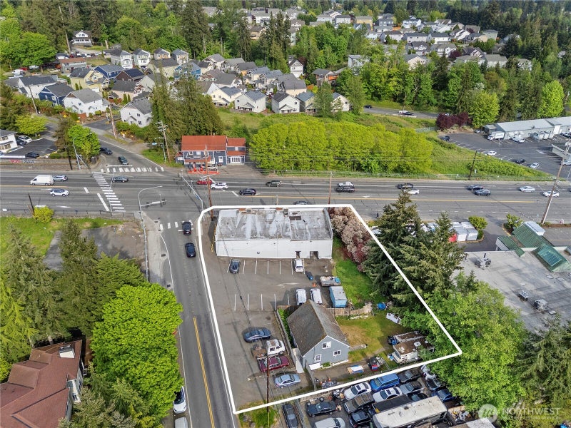 16404 Highway 99