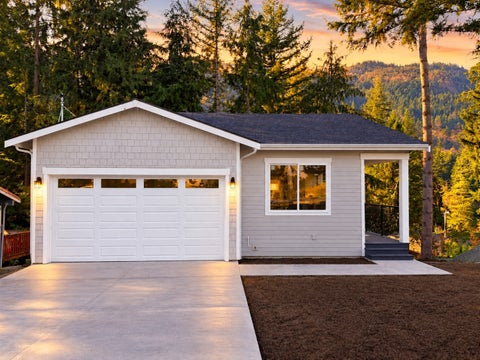 Photo of 455 Hilltop Drive, Sedro Woolley, WA 98284 (MLS # 2595309)