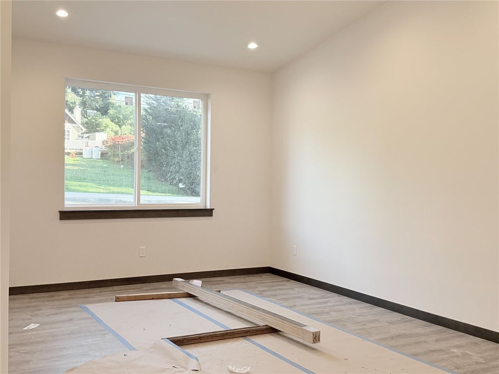 Photo of 455 Hilltop Drive, Sedro Woolley, WA 98284 (MLS # 2595309)