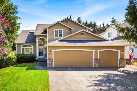 Photo of 10423 30th Drive SE, Everett, WA 98208 (MLS # 2571270)