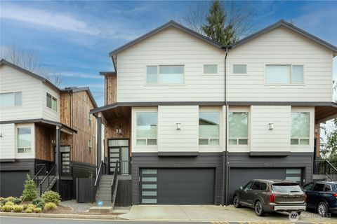 Photo of 19727 27th Place W #1, Lynnwood, WA 98036 (MLS # 2492589)