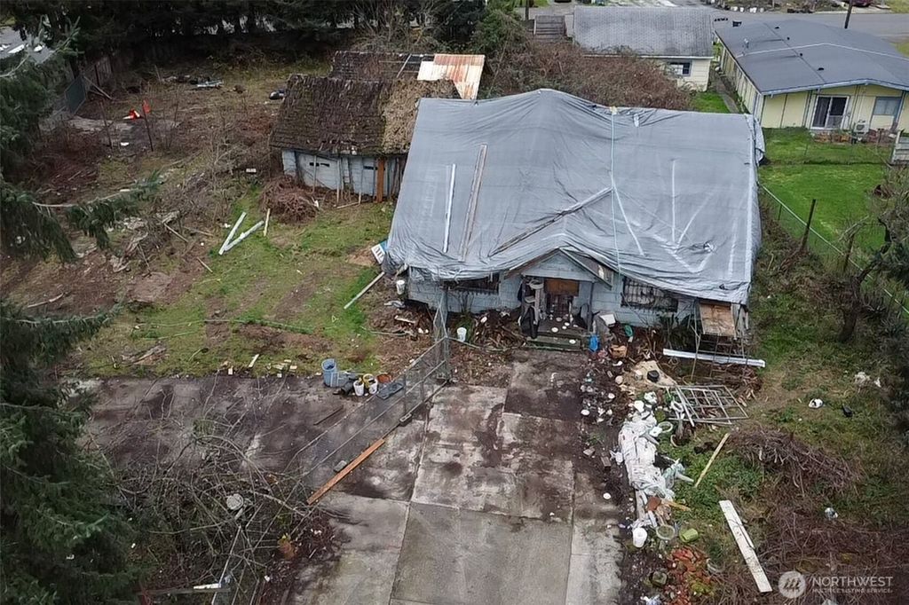 Photo of 1030 Hensley Street NE, Olympia, WA 98516 (MLS # 2468333)