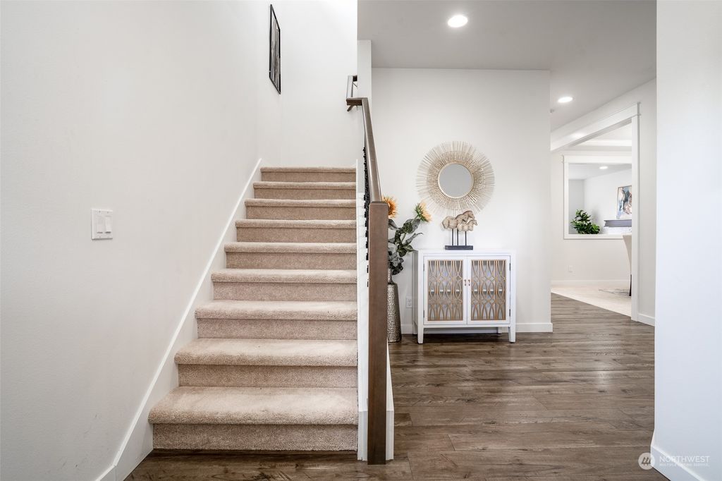 Photo of 22621 84th Avenue W, Edmonds, WA 98026 (MLS # 2212606)