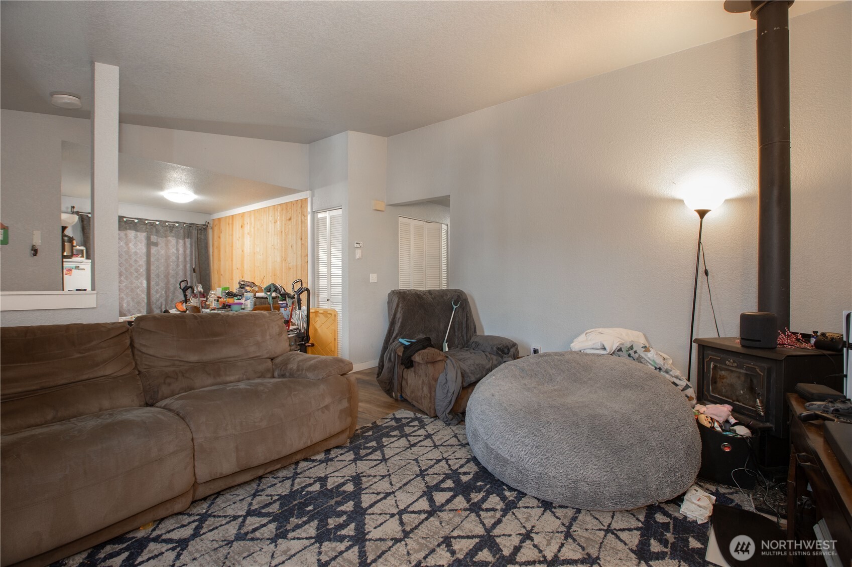 711 Lucerne Lane SE