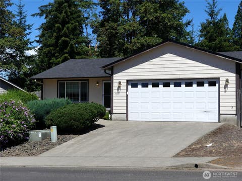 Photo of 1320 Ashland Street, Kalama, WA 98625 (MLS # 2560563)