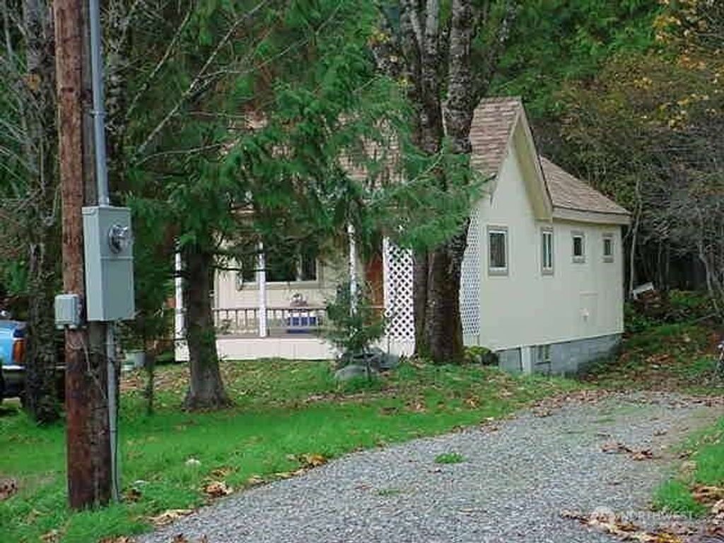 Photo of 211 Index Ave Ave, Index, WA 98256 (MLS # 2400425)