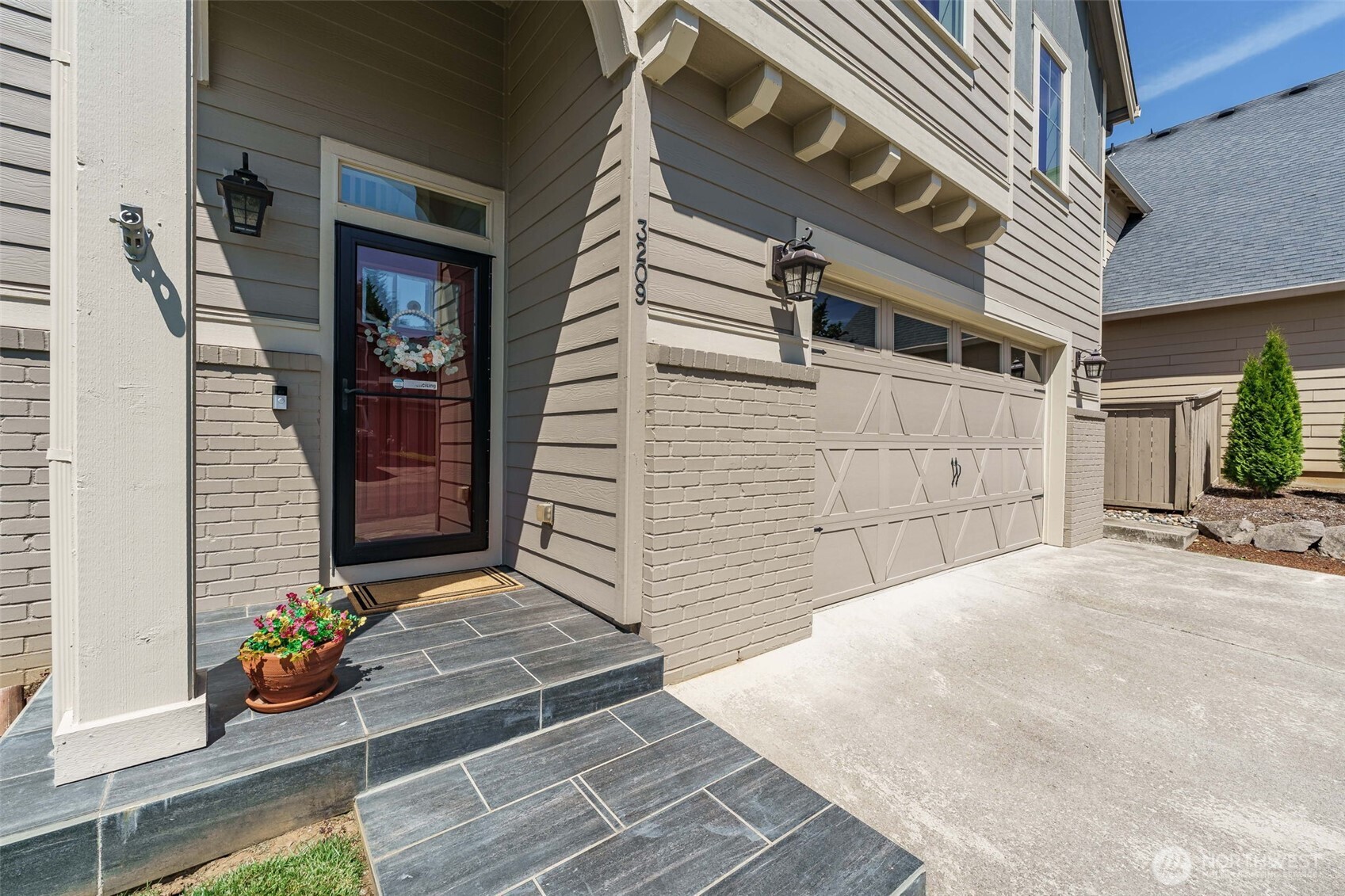 3209 NW 45th Ct