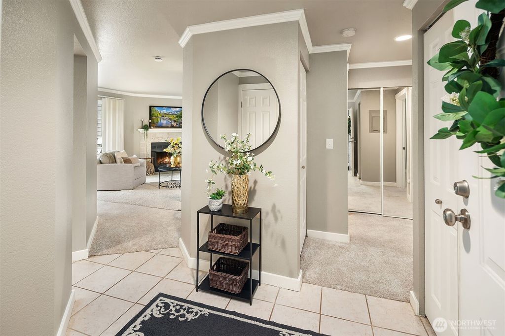 Photo of 12044 100th Avenue NE #H103, Kirkland, WA 98034 (MLS # 2454599)