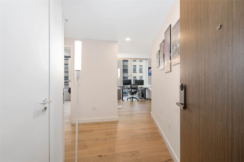 121 Stewart Street 501