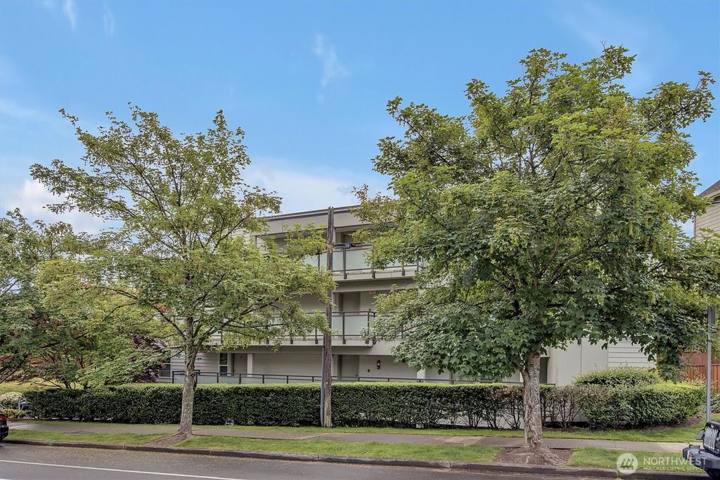 Photo of 2334 Thorndyke Ave W Ave #102, Seattle, WA 98199 (MLS # 2385428)
