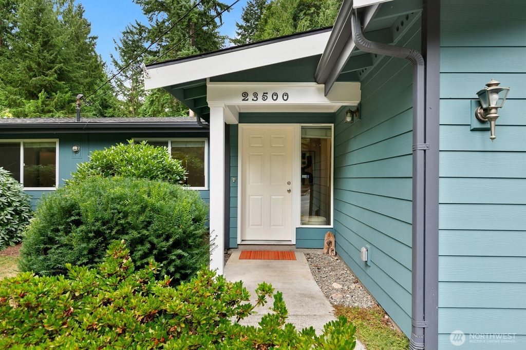 Photo of 23500 34th Ave W Ave, Brier, WA 98036 (MLS # 2430414)