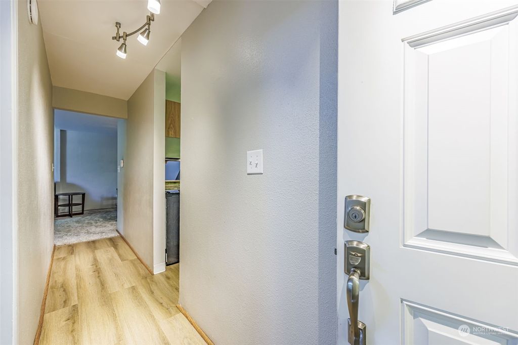 Photo of 2522 S 317th Street #305, Federal Way, WA 98003 (MLS # 2131734)