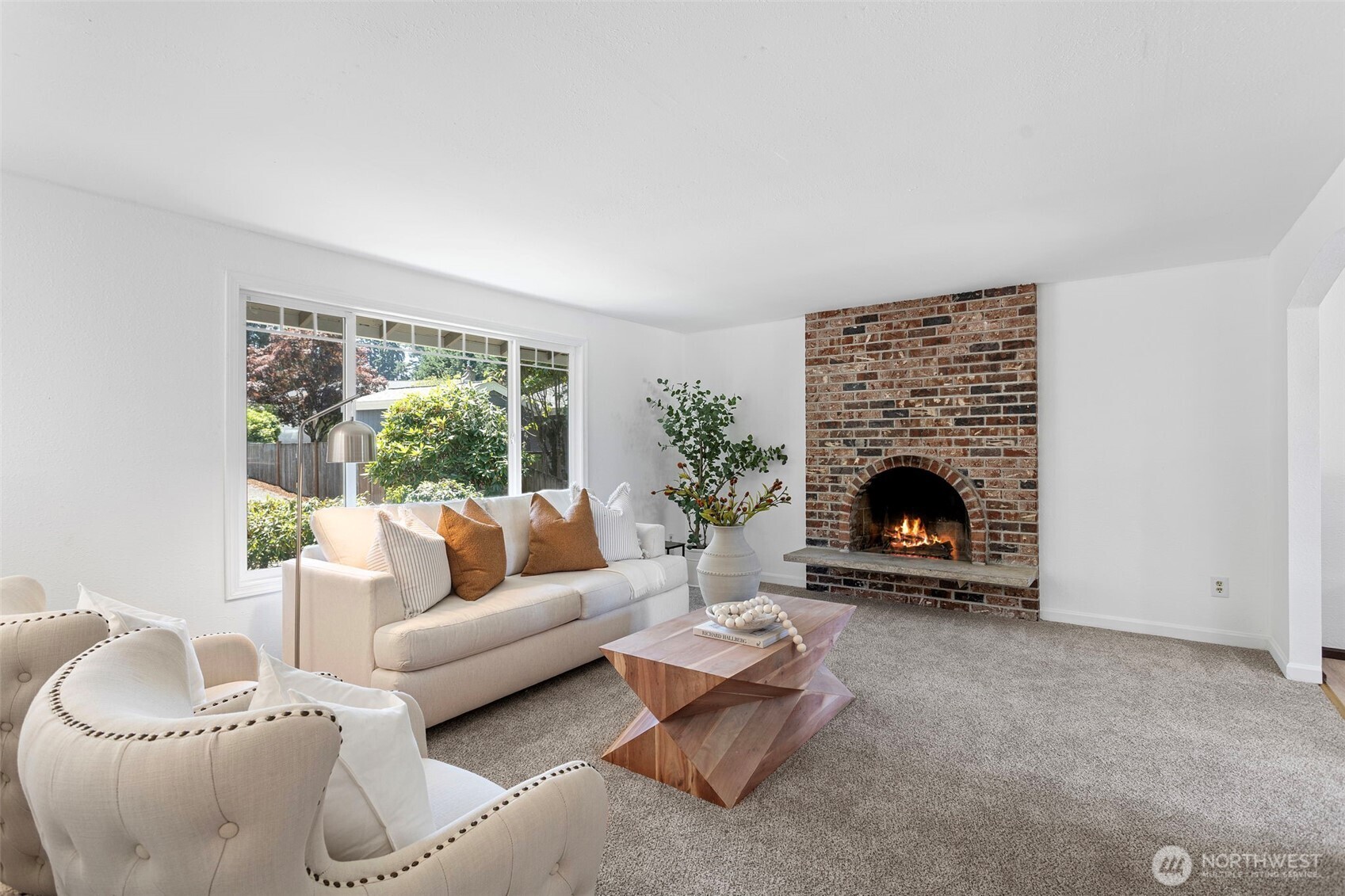 12218 NE 68th Place