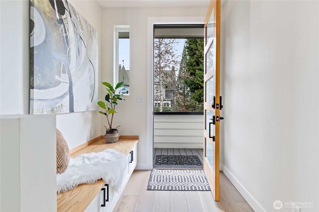 Photo of 5603 16th Avenue NE, Seattle, WA 98105 (MLS # 2343094)