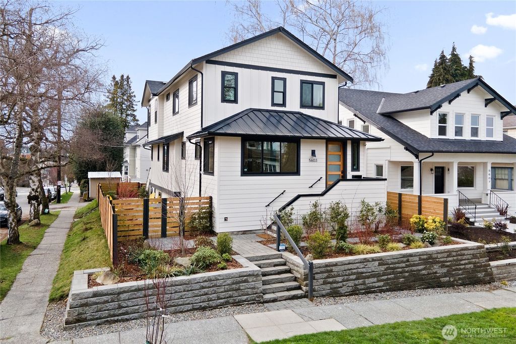 Photo of 5603 16th Avenue NE, Seattle, WA 98105 (MLS # 2343094)