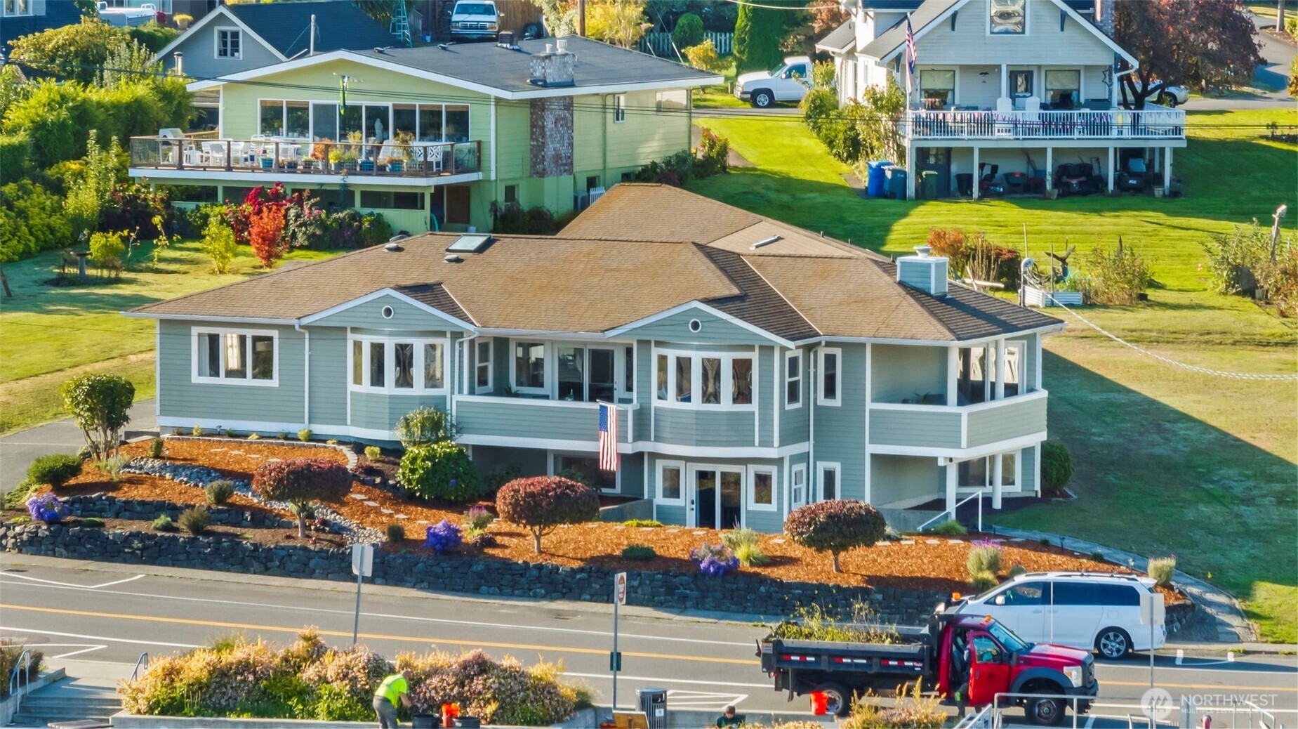 3526 Harborview Drive