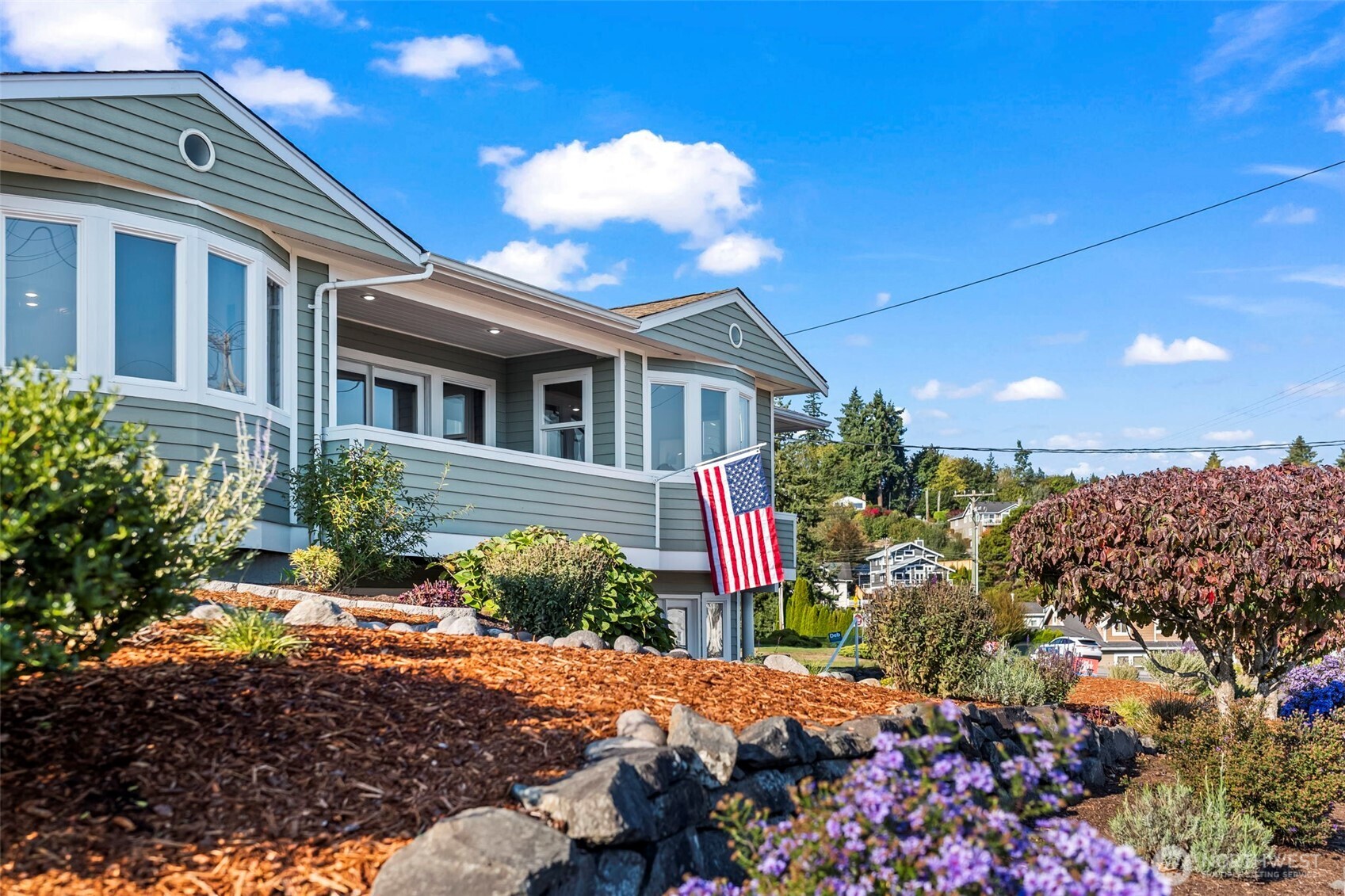 3526 Harborview Drive