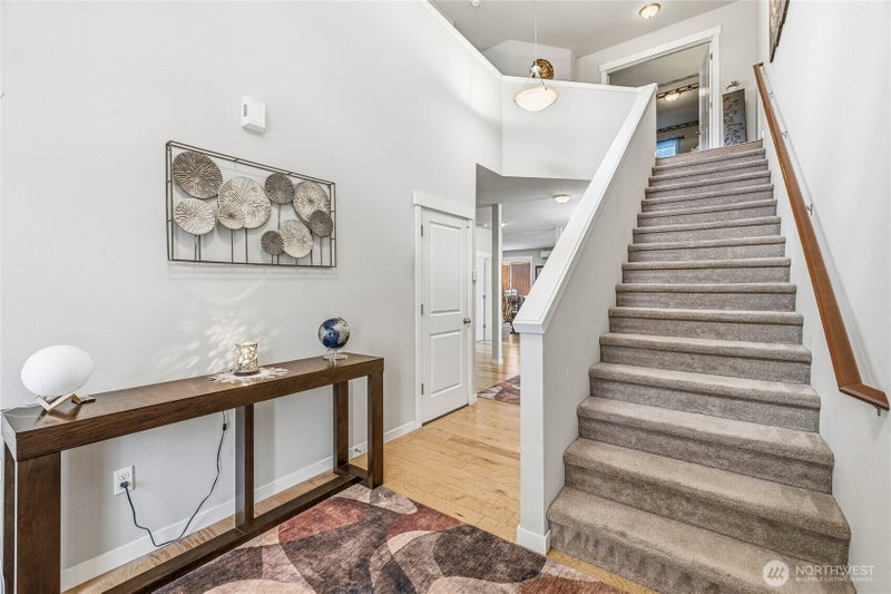 1420 E Gateway Heights Loop