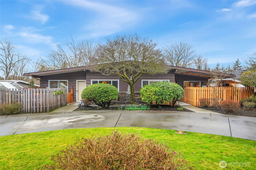 Photo of 5005 Sand Point Place NE, Seattle, WA 98105 (MLS # 2336524)
