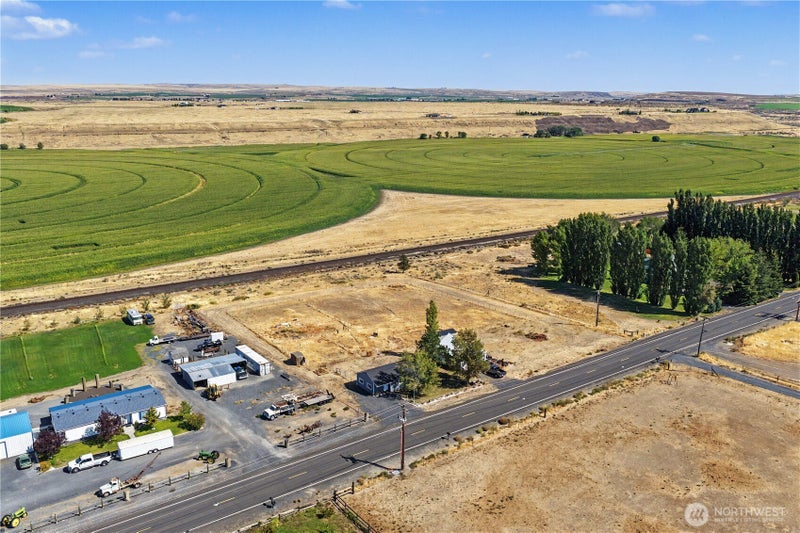 3986 Road 20 NE