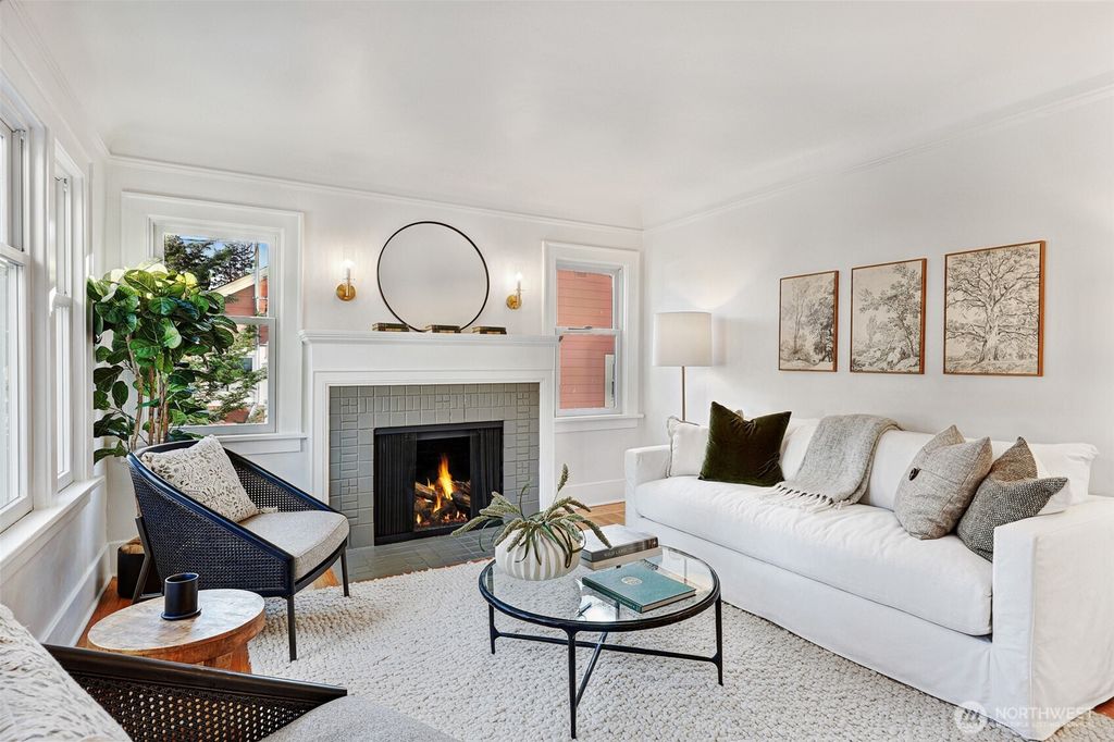 Photo of 6727 6th Avenue NW, Seattle, WA 98117 (MLS # 2470432)