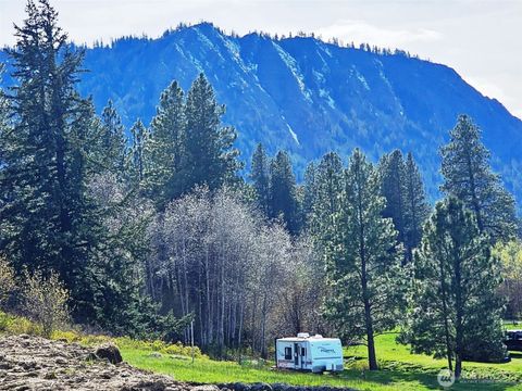 Photo of 750 Iron Mountain Road, Cle Elum, WA 98922 (MLS # 2511656)