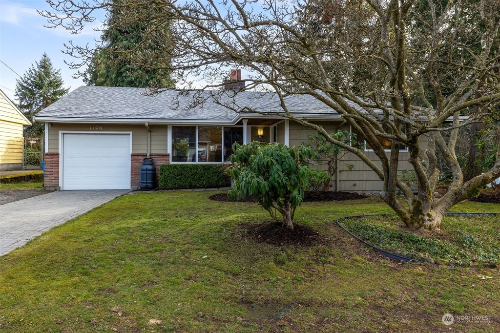 Photo of 1105 NE 180th Street, Shoreline, WA 98155 (MLS # 2210009)