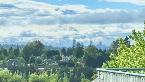 Photo of 3980 129th Place SE #B203, Bellevue, WA 98006 (MLS # 2522114)