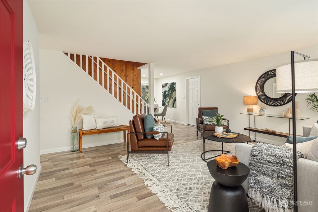 Photo of 16124 126th Avenue SE, Renton, WA 98058 (MLS # 2207099)