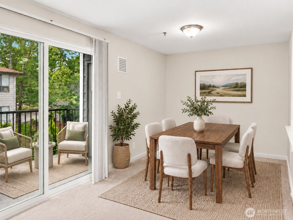 Photo of 12424 109th Court NE #D304, Kirkland, WA 98034 (MLS # 2581056)