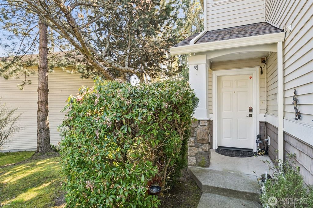 Photo of 28441 33rd Lane S #70, Auburn, WA 98001 (MLS # 2505959)