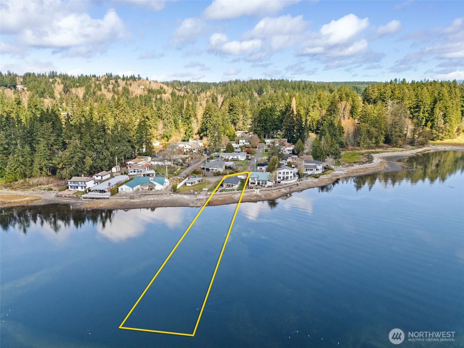 101 NE Lynnwood Loop