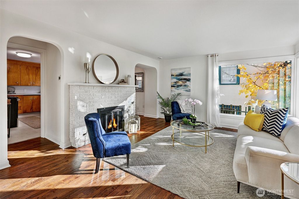 Photo of 11034 Evanston Avenue N, Seattle, WA 98133 (MLS # 2446828)