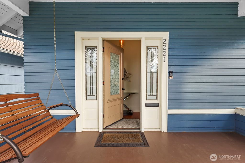 Photo of 2221 Virginia Avenue, Everett, WA 98201 (MLS # 2485552)