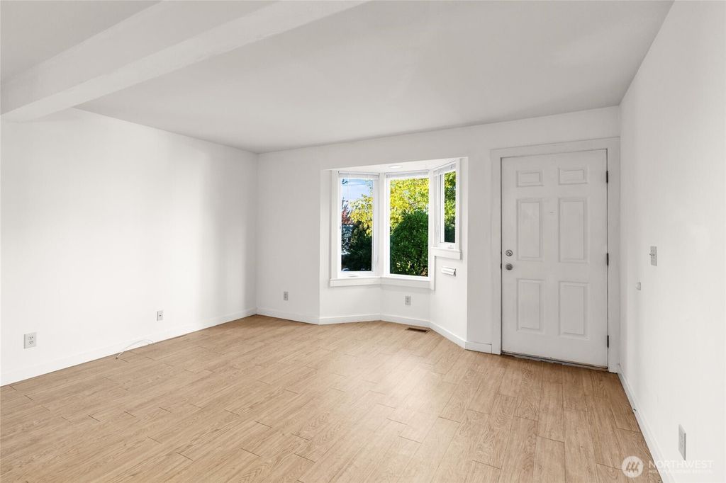 Photo of 110 16th Avenue, Seattle, WA 98122 (MLS # 2446948)