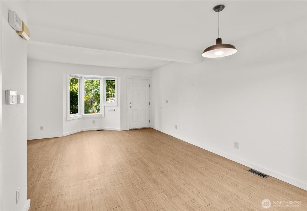 Photo of 110 16th Avenue, Seattle, WA 98122 (MLS # 2446948)